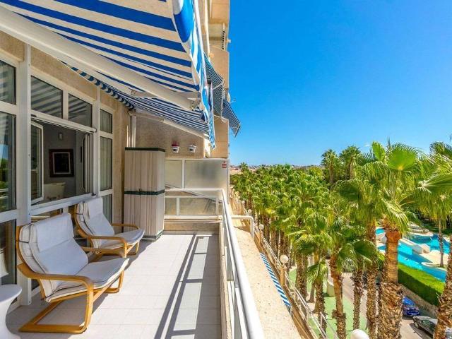 Apartamento en Venta en Campoamor