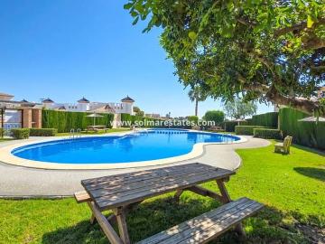 Apartamento en venta en Cabo Roig, Alicante Costa Blanca