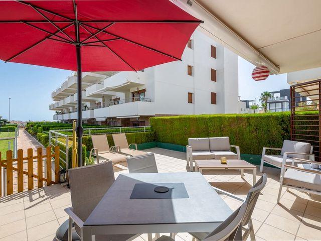 Apartamento en venta en Cabo Roig, Alicante Costa Blanca