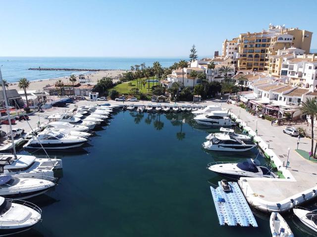 Apartamento en Venta en Cabopino Artola