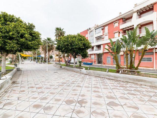 Apartamento en venta en Calahonda, Granada Costa Tropical