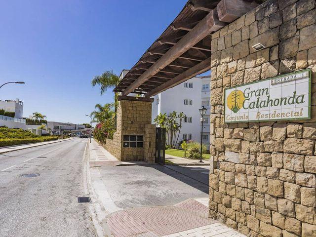 Apartamento en venta en Calahonda, Málaga Costa del Sol