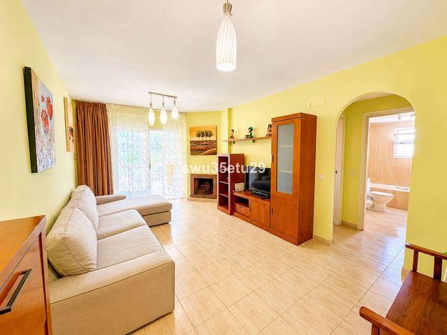 Apartamento en venta en Calahonda, Málaga Costa del Sol
