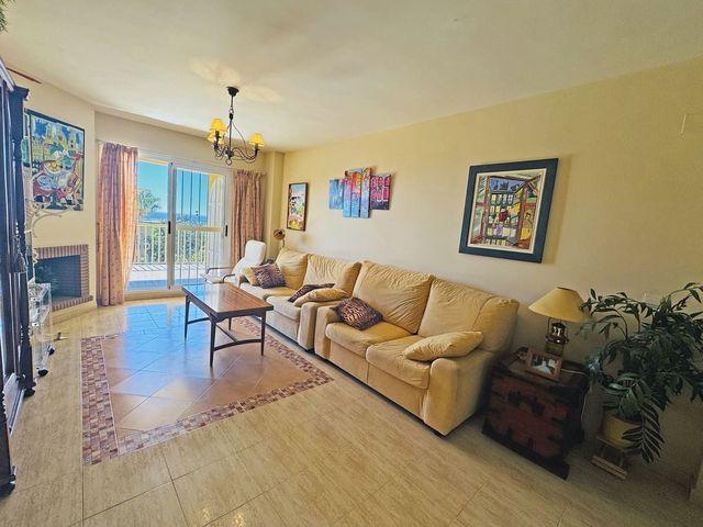 Apartamento en venta en Calahonda, Málaga Costa del Sol
