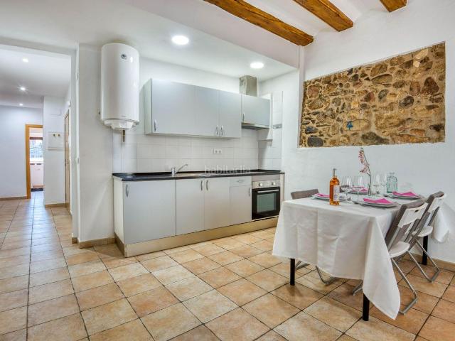 Apartamento en venta en Calonge, Poble. Una joya en el centro histórico. Apartamentos.