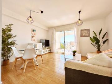 Apartamento en venta en Calp, Cometa. duplex a la venta en Calpe con Vistas al Mar desde la Cama !. Apartamentos.