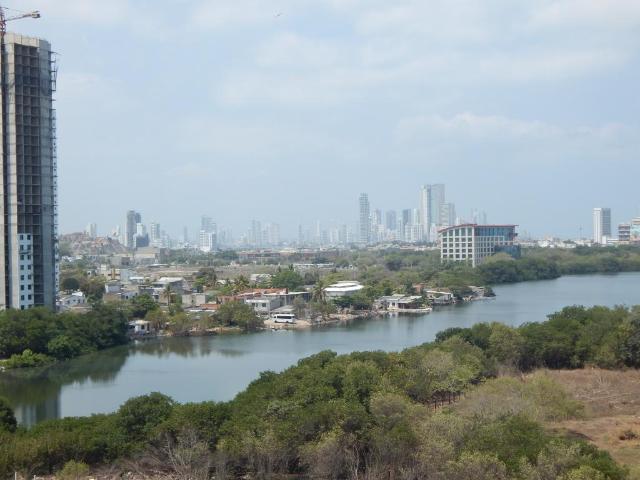 Apartamento En Venta En Cartagena En Marbella V147452