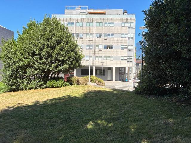 Apartamento en Venta en Castiñeiriño Cruceiro de Sar