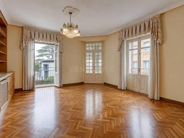 Piso en Venta en Centro Mendibil Santiago