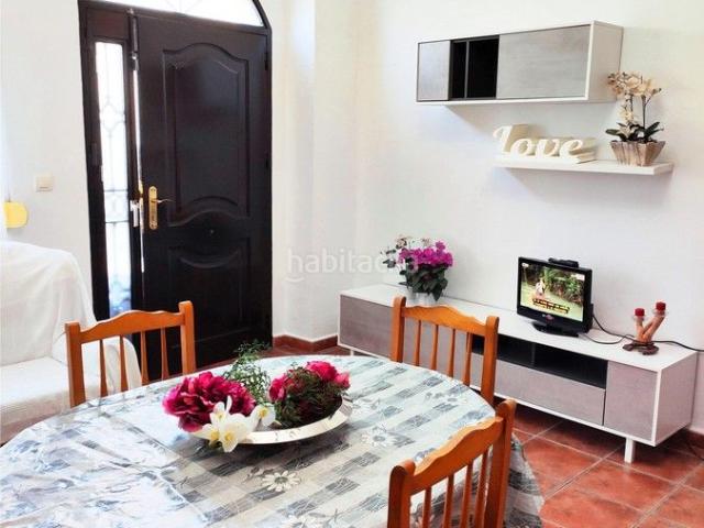 Apartamento en venta en Cómpeta. Apartamentos.