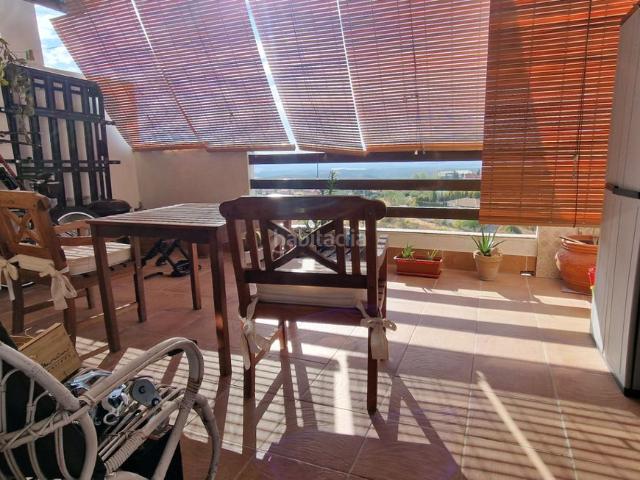Apartamento en venta en Cogollos de la Vega. Apartamento con terraza en Cogollos Vega. Apartamentos Cogollos de la.