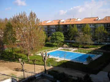 Apartamento en venta en Collado Villalba, Parque de la Coruña Las Suertes. Apartamento alquilado para inversores en Parque de la Coruña, Collado Villalba. Apartamentos Collado.