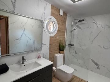 Apartamento en venta en Costa del Silencio, Tenerife