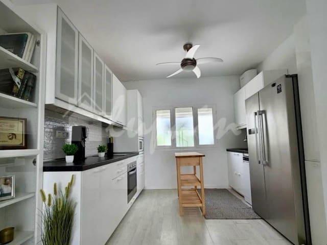 Apartamento en venta en Costa del Silencio, Tenerife