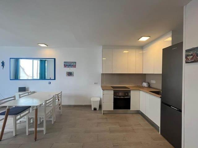 Apartamento en venta en Costa del Silencio, Tenerife