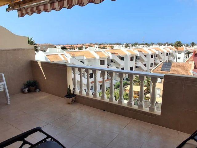 Apartamento en venta en Costa del Silencio, Tenerife