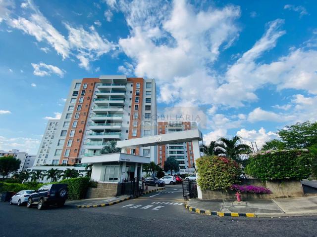 Apartamento En Venta En Cucuta En Via Tennis, Condominio Bari V241248