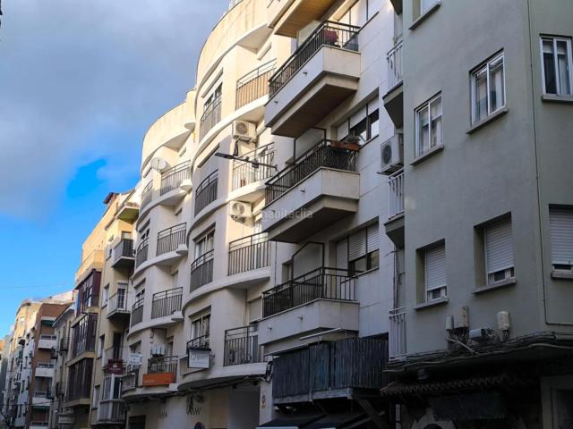 Apartamento en venta en Cuenca, Centro. Apartamento calle Colón, ideal inversores. Apartamentos.