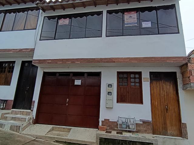 Apartamento En Venta En Curiti En Los Trinitarios Curiti V402752
