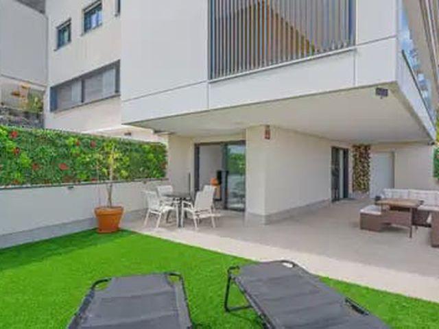 Apartamento en venta en Dehesa de Campoamor, Alicante Costa Blanca