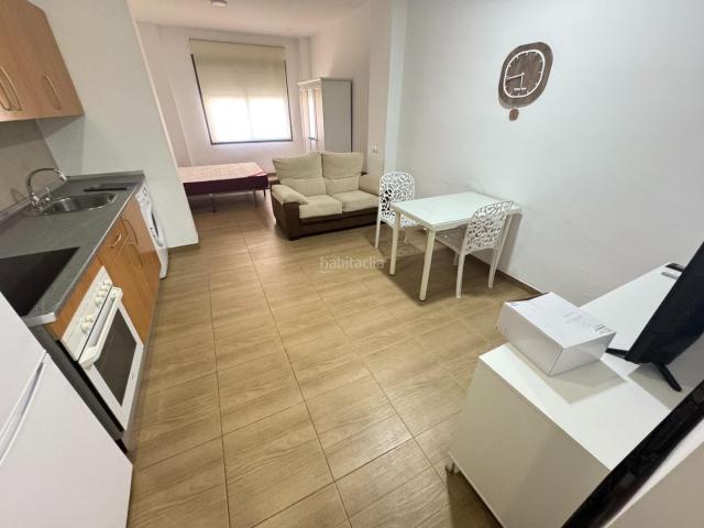 Apartamento en venta en Dos Hermanas, Centro Doña Mercedes. MAGNÍFICO APARTAMENTO EN REAL UTRERA. Apartamentos Dos.