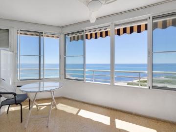 Apartamento en venta en El Campello, Alicante Costa Blanca