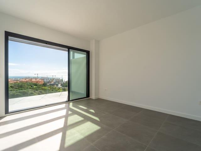 Apartamento en venta en El Chaparral, Málaga Costa del Sol