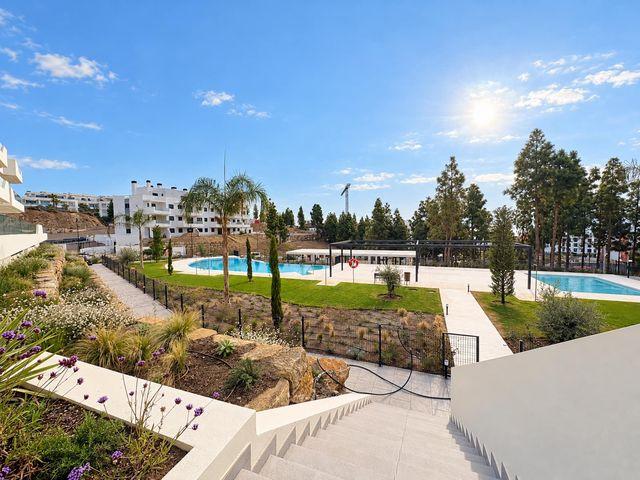 Apartamento en venta en El Chaparral, Málaga Costa del Sol