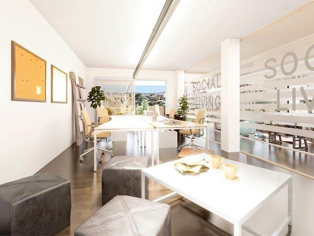 Apartamento en venta en El Coto, Málaga