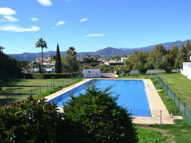 Apartamento en Venta en El Faro de Calaburra Chaparral
