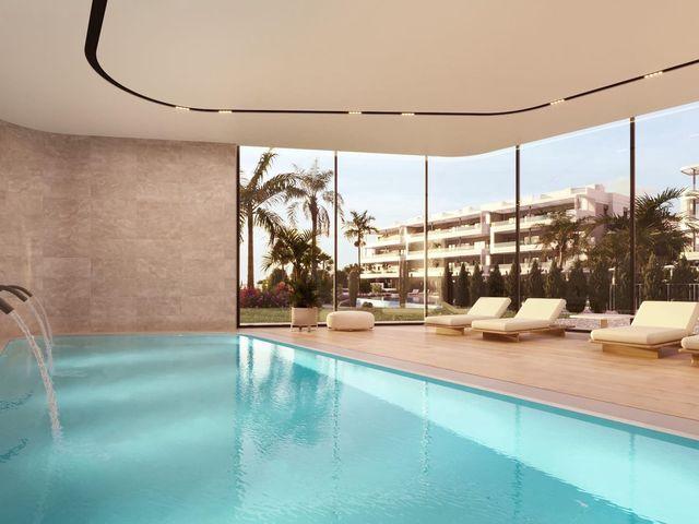 Apartamento en venta en El Limonar, Alicante Costa Blanca