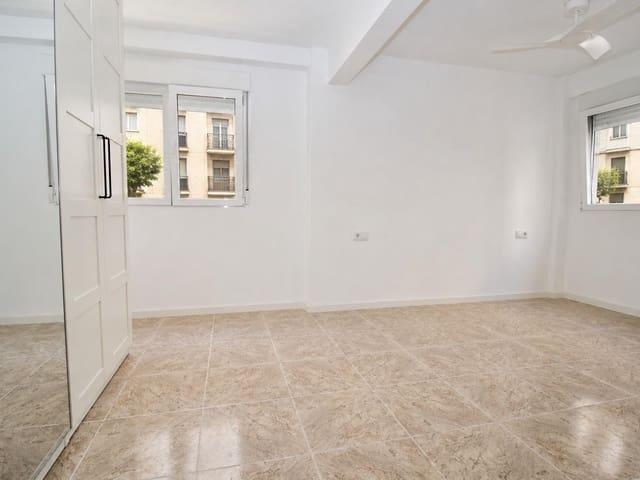 Apartamento en venta en Elche / Elx, Alicante