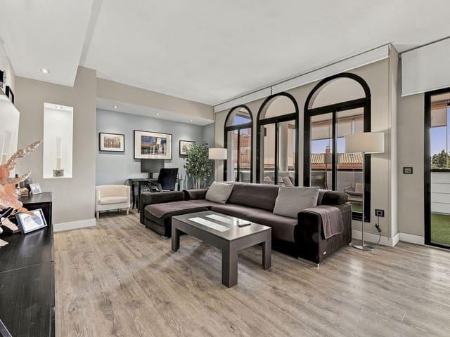 Apartamento en venta en Elviria, Málaga Costa del Sol