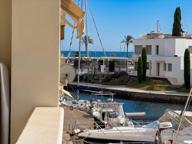 Apartamento en venta en Empuriabrava, Girona Costa Brava