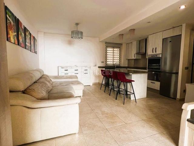 Apartamento en venta en Escalona. Tu paraíso en primera linea. Apartamentos.