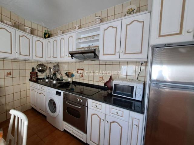 Apartamento en venta en Escarabote