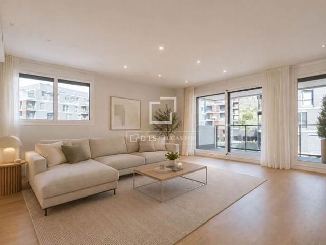 Apartamento en venta en Esplugues de Llobregat, Barcelona