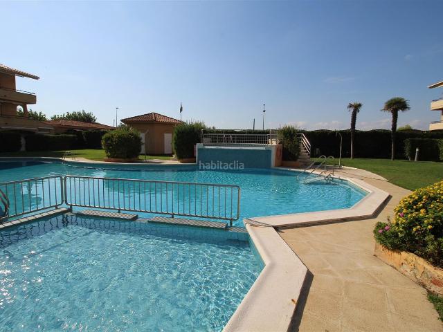 Apartamento en venta en Estartit, Els Griells Costa Brava. Apartamento con jardín privado a 100 m de la playa de LEstartit. Apartamentos.