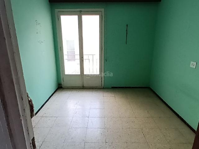 Apartamento en venta en Estartit, L´Estartit Poble Costa Brava. Apartamento para reformar totalmente. Apartamentos.
