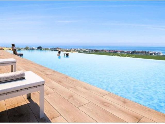 Apartamento en Venta en Estepona, Málaga