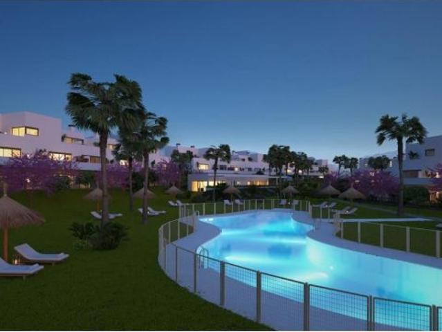 Apartamento en Venta en Estepona, Málaga
