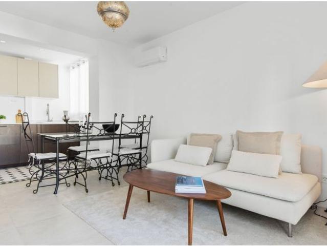 Apartamento en Venta en Estepona, Málaga