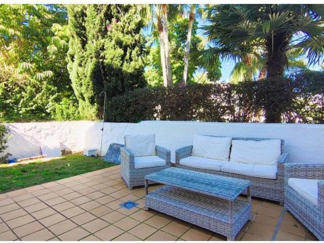 Apartamento en Venta en Estepona, Málaga