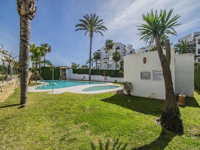 Apartamento en venta en Estepona Málaga