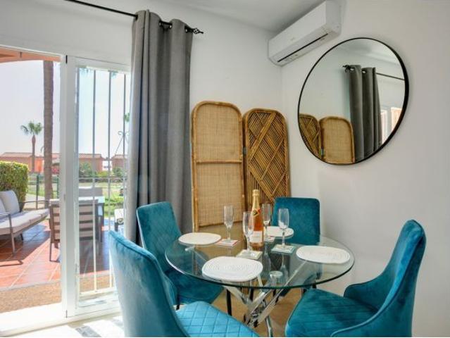 Apartamento en Venta en Estepona, Málaga