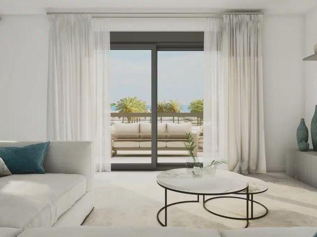 Apartamento en venta en Estepona, Málaga Costa del Sol