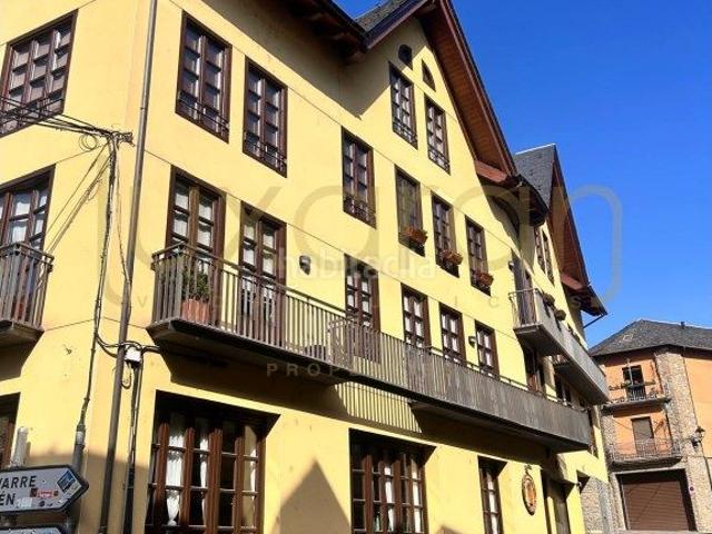 Apartamento en venta en Esterri d´Àneu Pirineos. ESTUPENDO APARTAMENTO EN ESTERRI DANEU. Apartamentos Esterri.