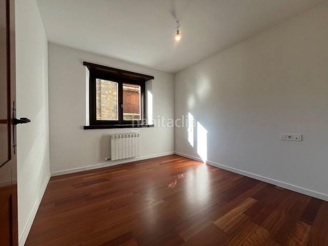 Apartamento en venta en Esterri d´Àneu Pirineos. Piso céntrico totalmente reformado. Apartamentos Esterri.