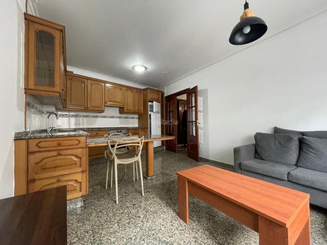 Apartamento en venta en Ferrol, A Malata Catabois Ciudad Jardín. SE VENDE APARTAMENTO PRACTICAMENTE A ESTRENAR EN PUERTA DE NEIRA. ASCENSOR Y TRASTERO. Apartamentos.