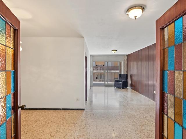 Apartamento en venta en Figueres, Centre. Tu proyecto a medida en González de Soto Amplio piso con gran potencial en Figueres. Apartamentos.